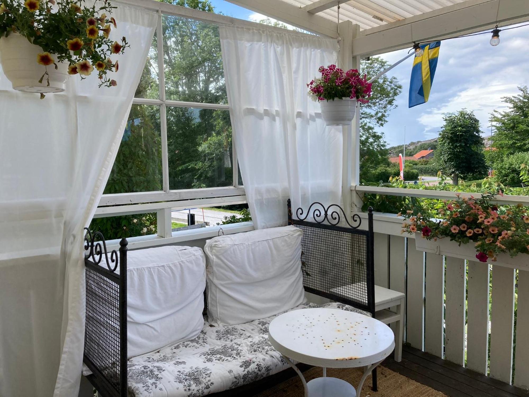 Kustnaera Vandrarhem Hamburgsund Luaran gambar