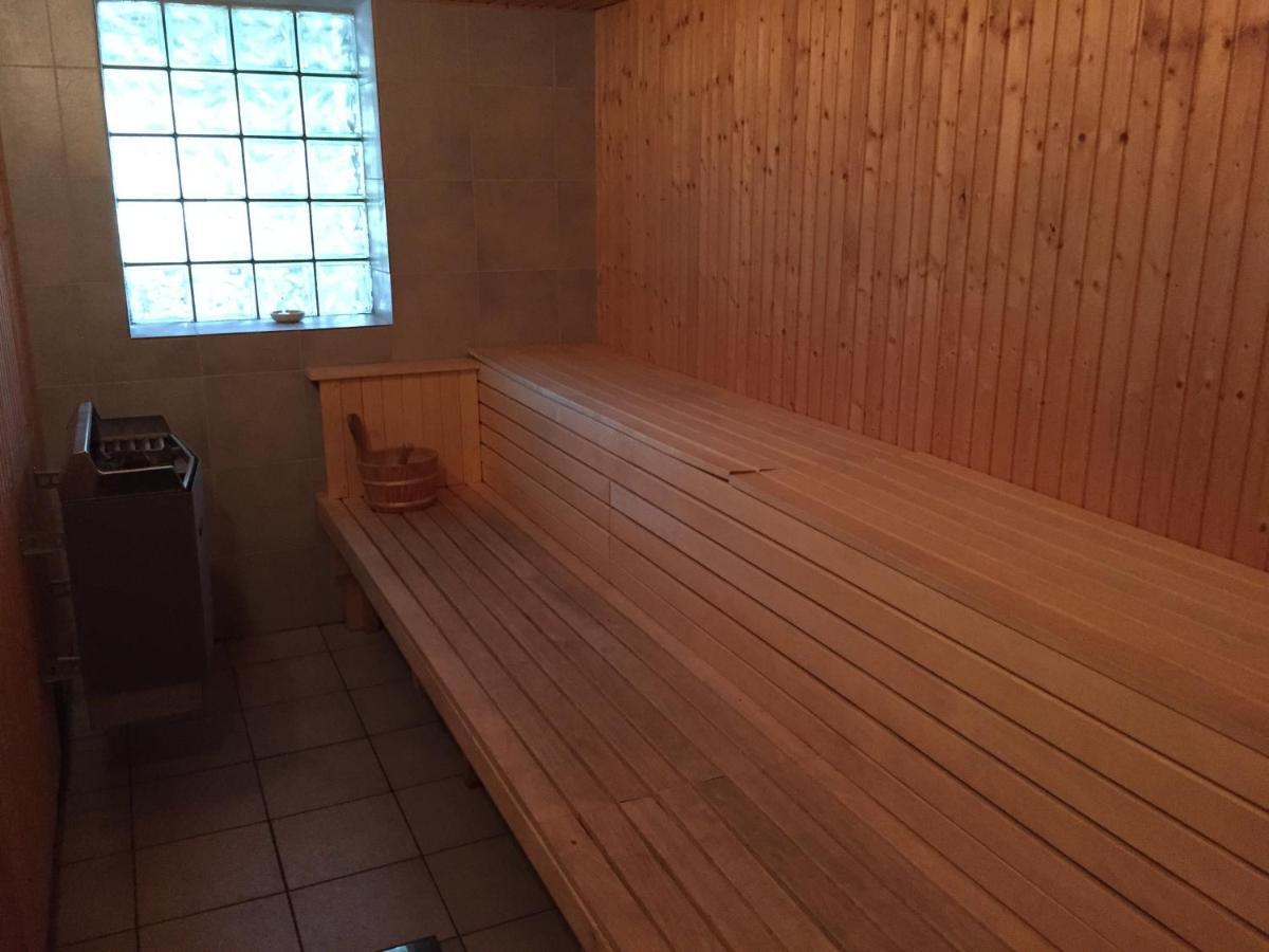 Kustnaera Vandrarhem Hamburgsund Luaran gambar